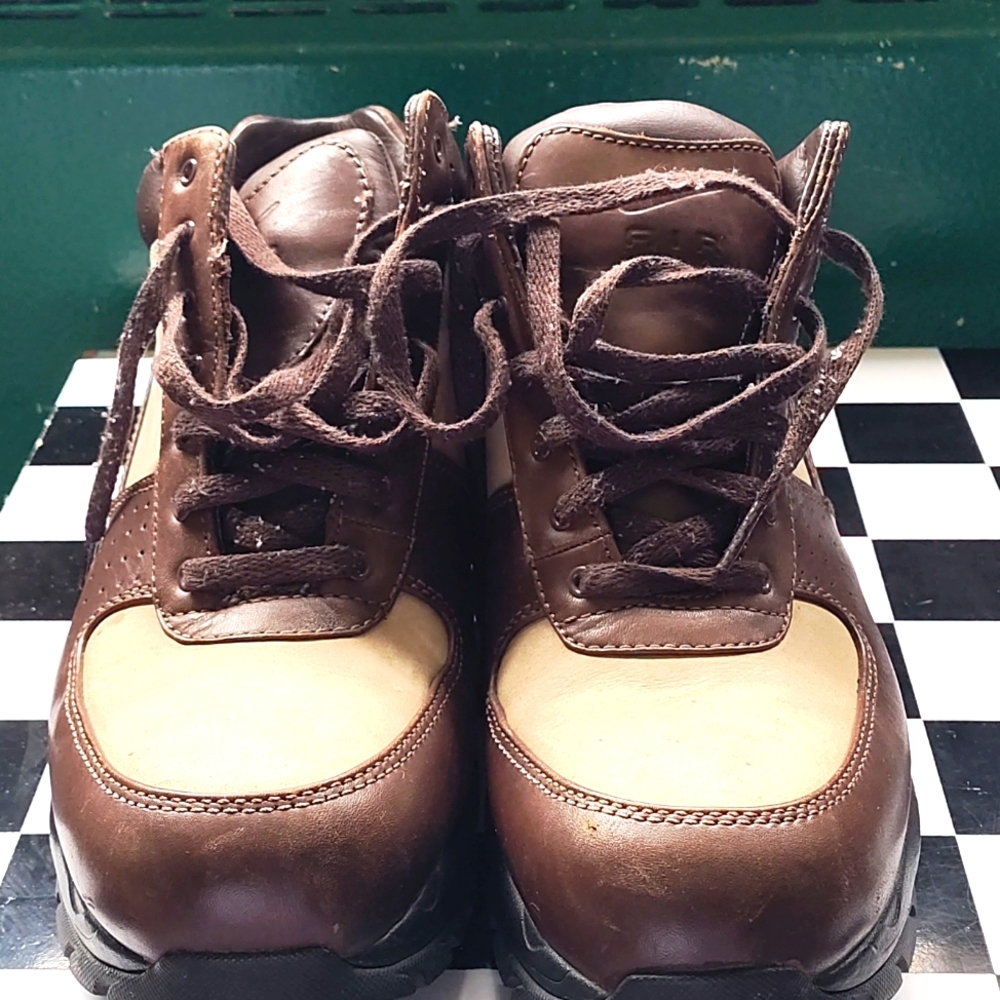 Acg boot